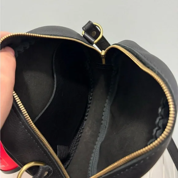 Portland Leather Black Round Crossbody Bag - Picture 6 of 10